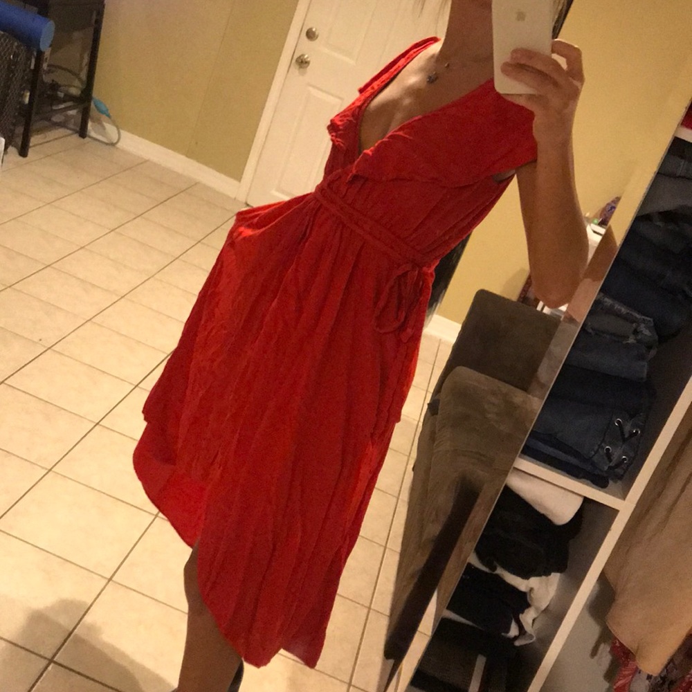 Flowy High-Low Dress - Picture 3 of 6